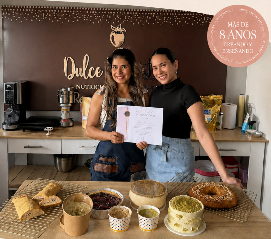 Catalina Cabrera enseñando repostería saludable en su cocina